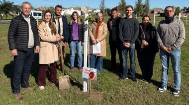 Arroyo Seco plantó 50 árboles en homenaje a los 1300 donantes santafesinos