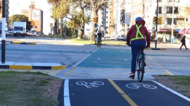 En el Día Mundial de la Bicicleta la Provincia lanza la campaña “Hacete ver”