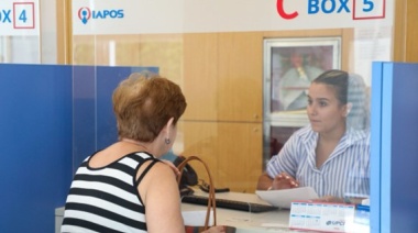 Santa Fe compensa a jubilados provinciales que gastan más del 5 % de sus haberes en medicamentos