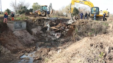 Canal Savoca: Demolieron el viejo puente de calle Maffei