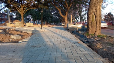 Comenzó el adoquinado del Boulevard Mansueto Maiorano