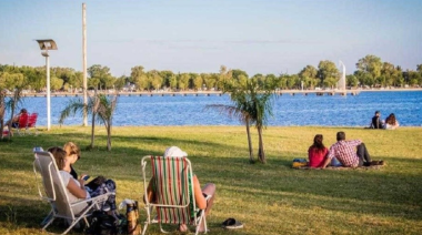 Fin de semana largo: ¿el viernes 15 de agosto es feriado o "día no laborable"?