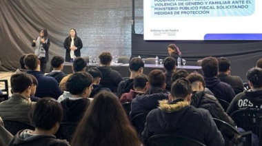 La Defensoría del Pueblo de Santa Fe capacitó a jóvenes sobre ciberdelitos