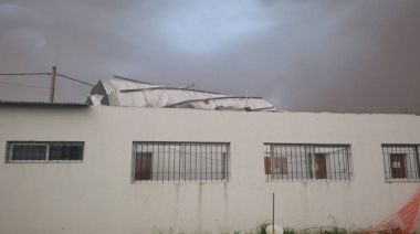 La tormenta de ayer causó destrozos en Villa Constitución