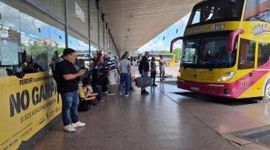 Pasajeros de Rosario viajaron con la familia uruguaya aislada por sarampión