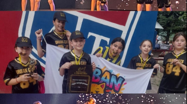 Urban Cats regresó con medallas del Broadway