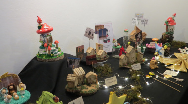 El taller de Porcelana Fría cerró el año con una muestra de trabajos