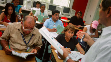 Más de 5.300 estudiantes ya se inscribieron para terminar la secundaria