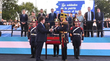 Milei definió al Sable Corvo como “el símbolo material más poderoso de la Nación Argentina”