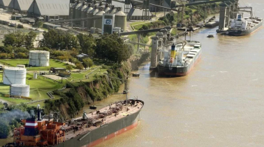 Cámaras agroexportadoras y portuarias destacan avance en la licitación de la hidrovía