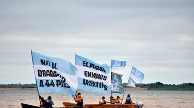 Zarpó la travesía “Salvemos el Paraná y sus humedales”