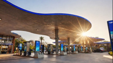 YPF levanta la estación más grande del país sobre la autopista Rosario- Buenos Aires