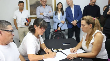 Otras 12 familias de Arroyo Seco lograron escriturar sus viviendas