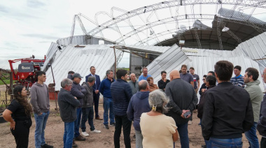 Pullaro visitó establecimientos productivos afectados por el temporal