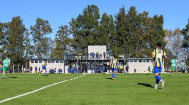 Rosario Central inauguró en Arroyo Seco una cancha con los arcos del Mundial de 1978