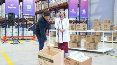Santa Fe inició el reparto de medicamentos a centros de salud y hospitales provinciales