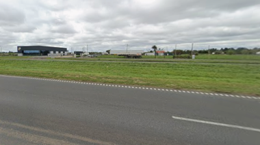 Un camionero fue asaltado mientras estaba detenido en la Ruta 9