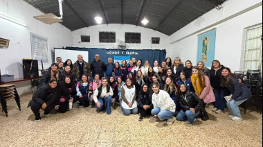 Veteranos de Arroyo Seco mantienen viva la causa Malvinas en las escuelas