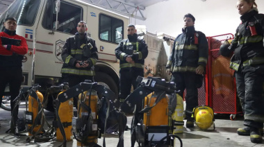 Bomberos realizaron una práctica de búsqueda y rescate en espacio confinado