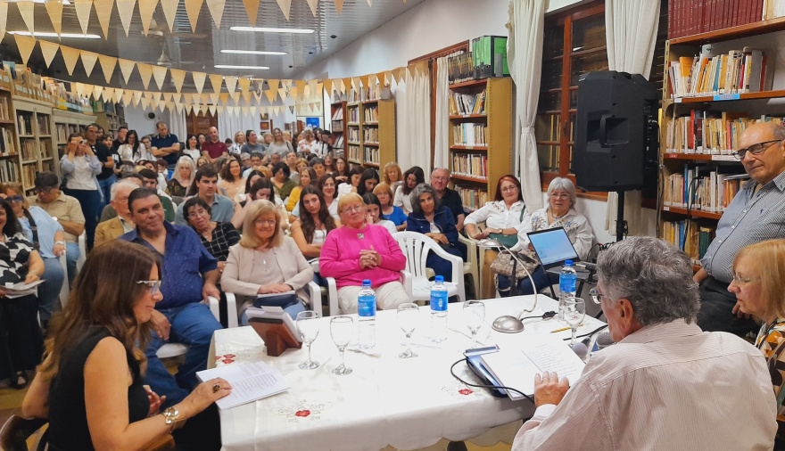 Con gran participación del público la Biblio presentó “El Espíritu del Tango”