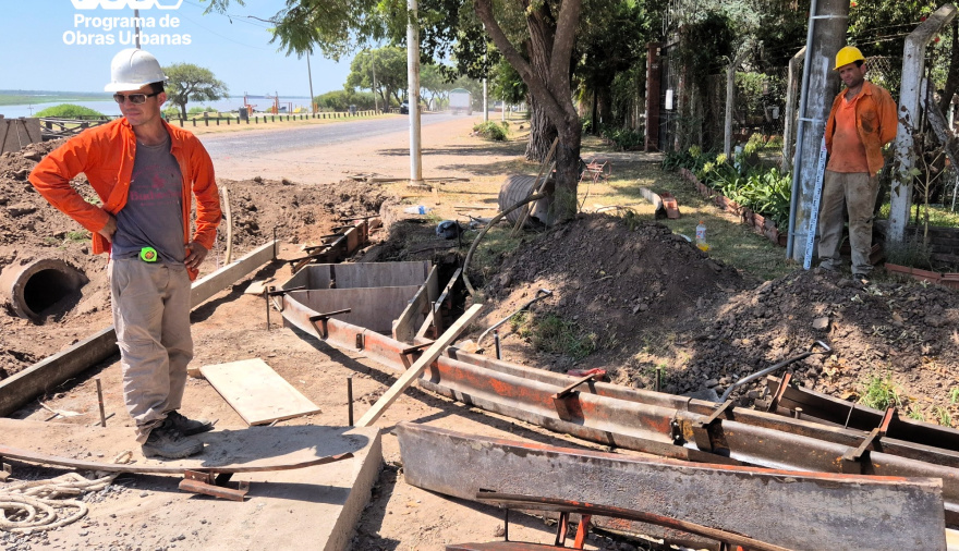 Pueblo Esther mejora los accesos a la costanera