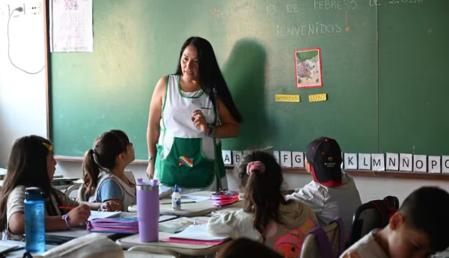 La Provincia confirma que descontará el día a los docentes que adhieran al paro del lunes