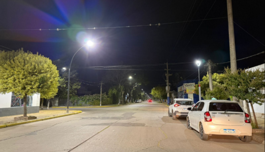El municipio avanza con nuevas obras de iluminación en los barrios
