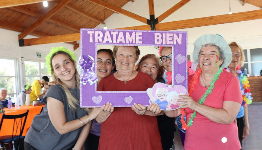 Inscriben al curso de Promotores Gerontológicos