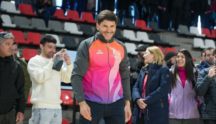 Pullaro inauguró en Rosario el Estadio Multipropósito Invencible