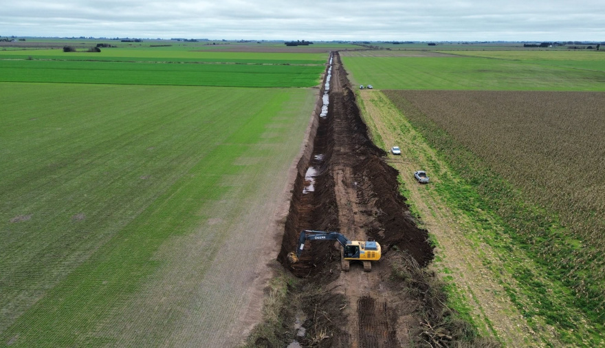 Santa Fe renueva más de 16 km de canales en Fighiera y Bogado