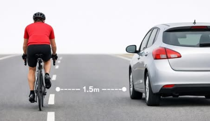 Claudio Tenaglia presentó un proyecto para regular la circulación de bicicletas en la ciudad