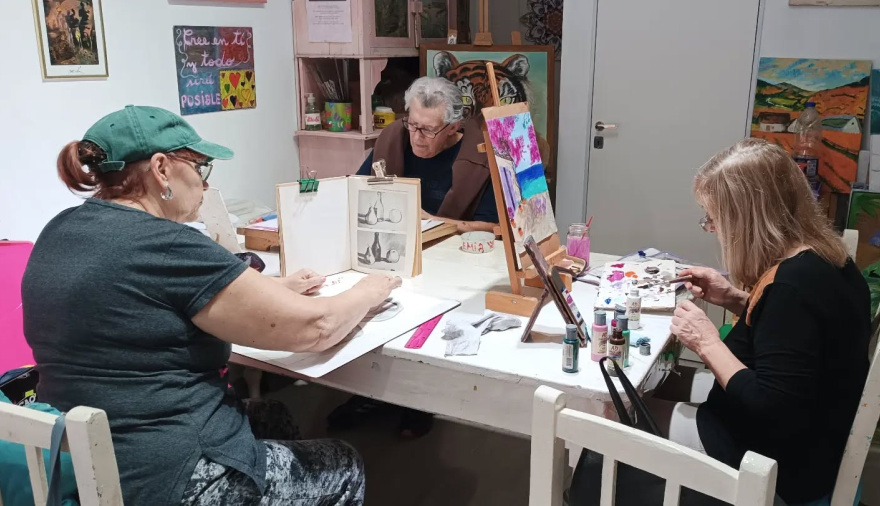 Alumnos de la Academia Dalí expondrán en el Guillermo Furlong