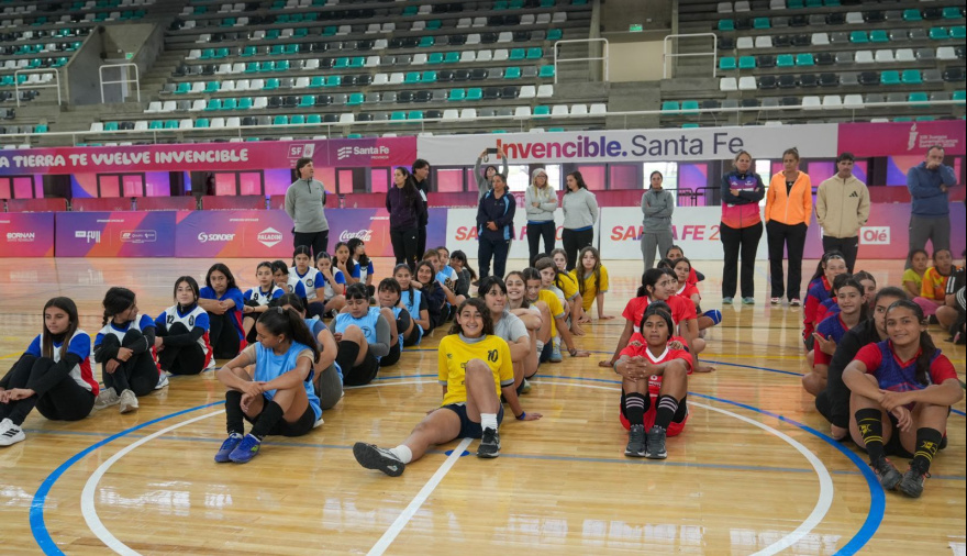 Más de 3000 jóvenes participan de la instancia provincial de Santa Fe en Movimiento