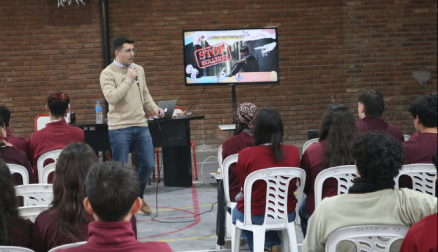 Hablemos para sanar: Un espacio de escucha creado para los adolescentes
