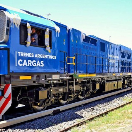 Mediante acuerdos con cerealeras Trenes Argentinos compra y repara material rodante