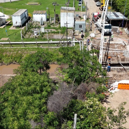 Tonelli recorrió la megaobra que construye la provincia sobre el Canal Savoca