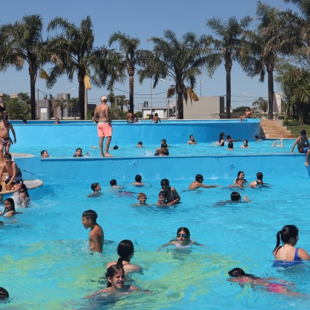 Casi 280 niños iniciaron las Colonias de Verano municipales