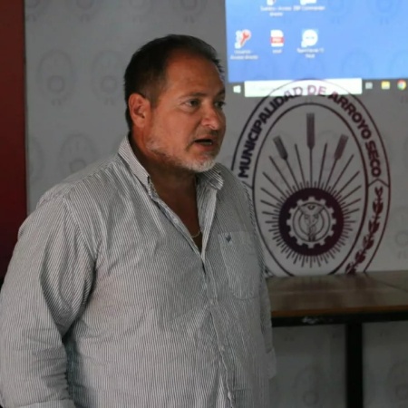 El Concejo aprobó la contratación del profesional José Ernesto Lo Menzo