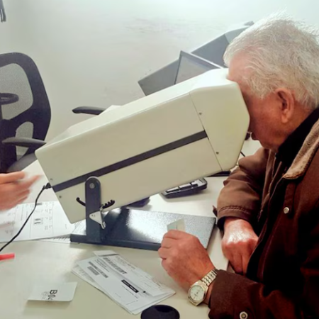 En Santa Fe se mantiene la renovación presencial con controles médicos