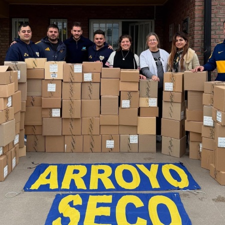 La peña Arroyo Seco es de Boca entregó medicamentos en Fighiera