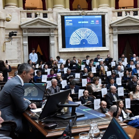 La mitad de los diputados santafesinos no votó el aumento a los jubilados