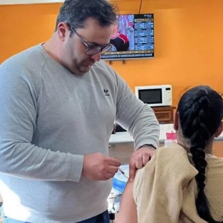 Vacunación Antigripal y Fiebre Hemorrágica al personal de Prefectura