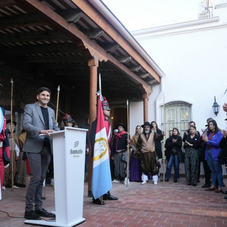 Pullaro pidió reivindicar al Brigadier López y “no dejarnos robar el protagonismo de nuestra historia”