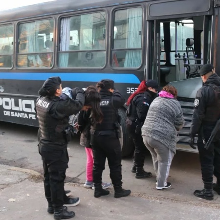 Se concretó el traslado de todas las detenidas de la Seccional 27°