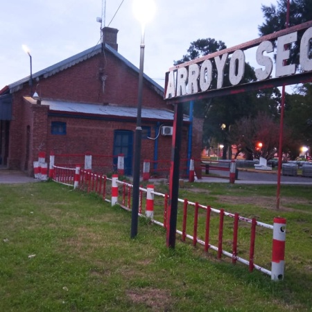 La Municipalidad habilitó la sala de espera para los pasajeros del tren