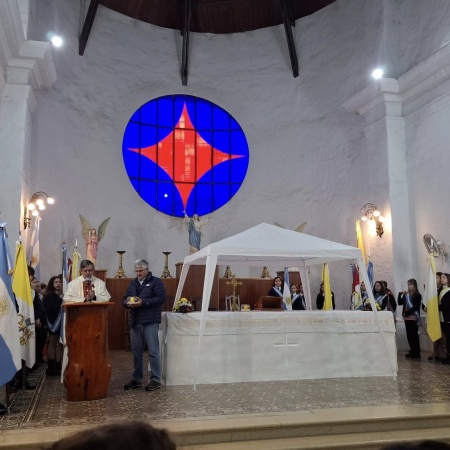 Inician una campaña solidaria para reparar el techo de la parroquia La Asunción