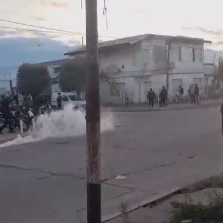 Incidentes entre hinchas de Unión y la policía tras el pase de Athletic a la final