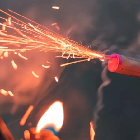 Sanciones por pirotecnia: los clubes locales enfrentan nuevas actas y posibles multas