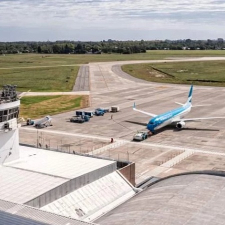 Santa Fe se hará cargo de la reparación de la pista del Aeropuerto internacional de Rosario