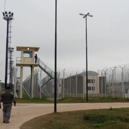 Hay siete detenidos por ejecutar extorsiones dirigidas desde la cárcel de Piñero